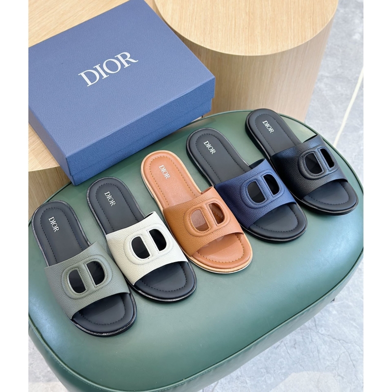 ch**an D*or slippers